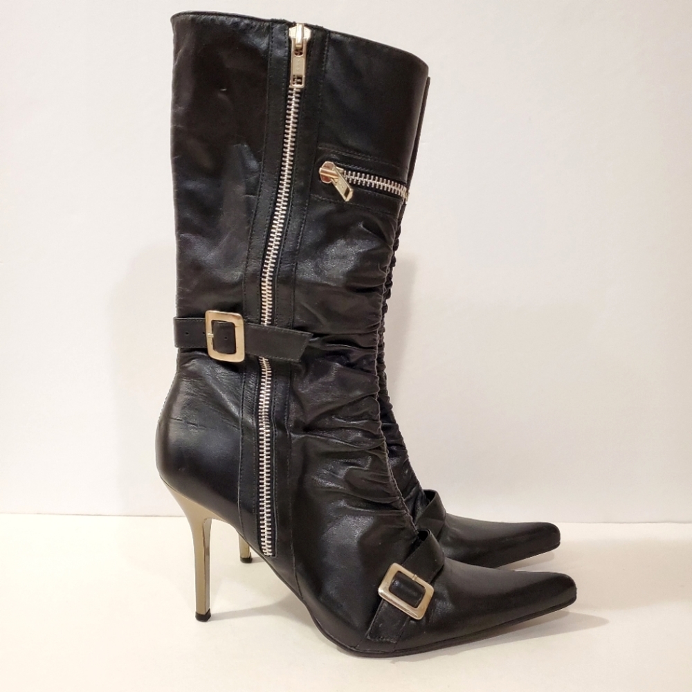 Steve Madden - "Bad Boy" heeled boot - Size 8.5 M